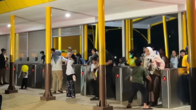 Suasana Wisata Malam Ragunan, Resmi Dibuka Hari Ini